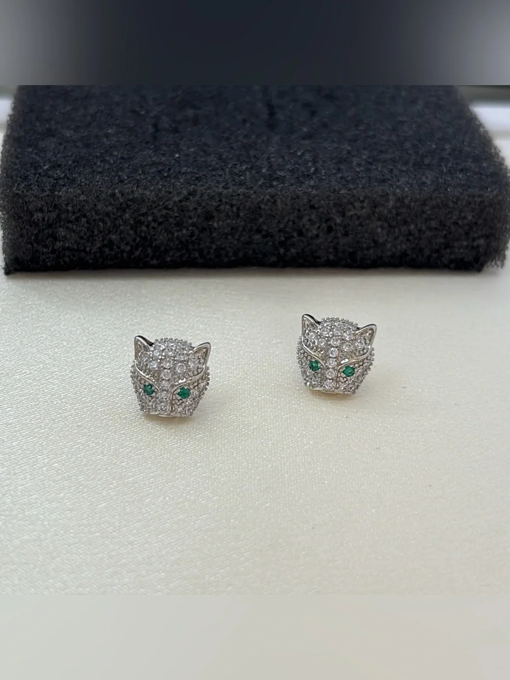 10mm CZ Leopard Head Stud Earrings for Men Women Streetwear Punk Hip Hop Unisex